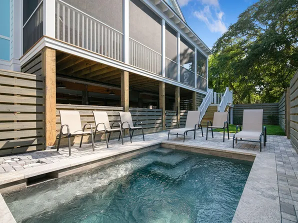 108 E Hudson Ave #C, Folly Beach, SC 29439