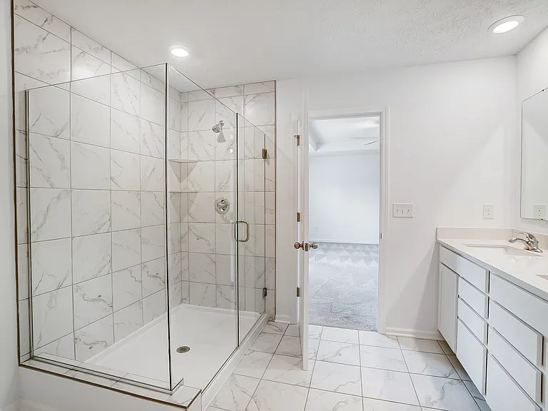 2847 Greenridge Cir — Photo 22