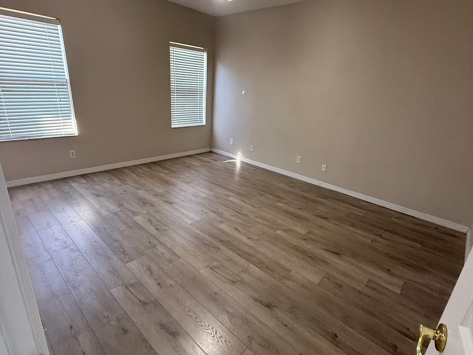 3 bed, 1612 sqft, $2,100 — Photo 1