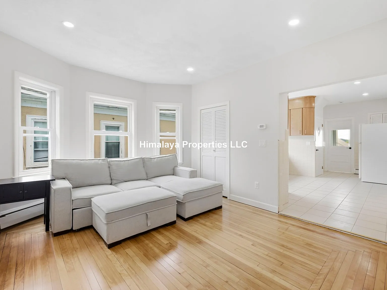 6 bed, $8,600 — Photo 3