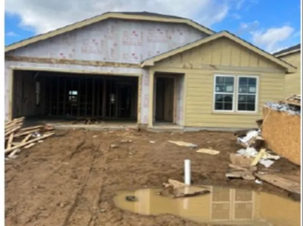 837 Sugartree Dr, Cleburne, TX 76031