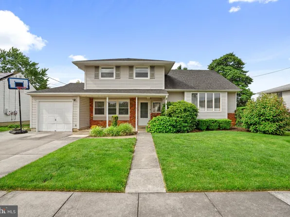 6 Mayfair Ave, Glassboro, NJ 08028