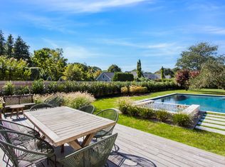 93 Oneck Ln, Westhampton Beach, NY 11978