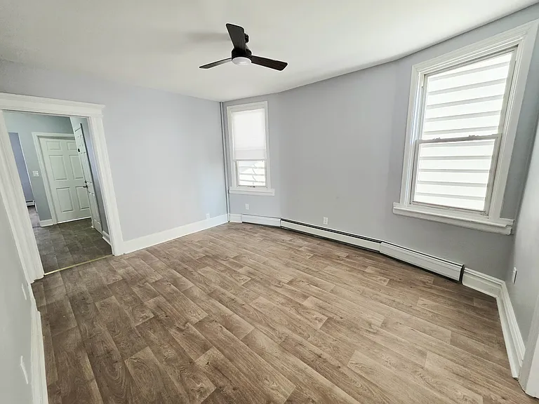 130 Grant Ave #1 — Photo 7