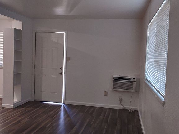 5th image of 5630 53rd St #1