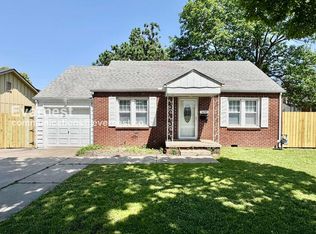 1637 S Indianapolis Ave, Tulsa, OK 74112