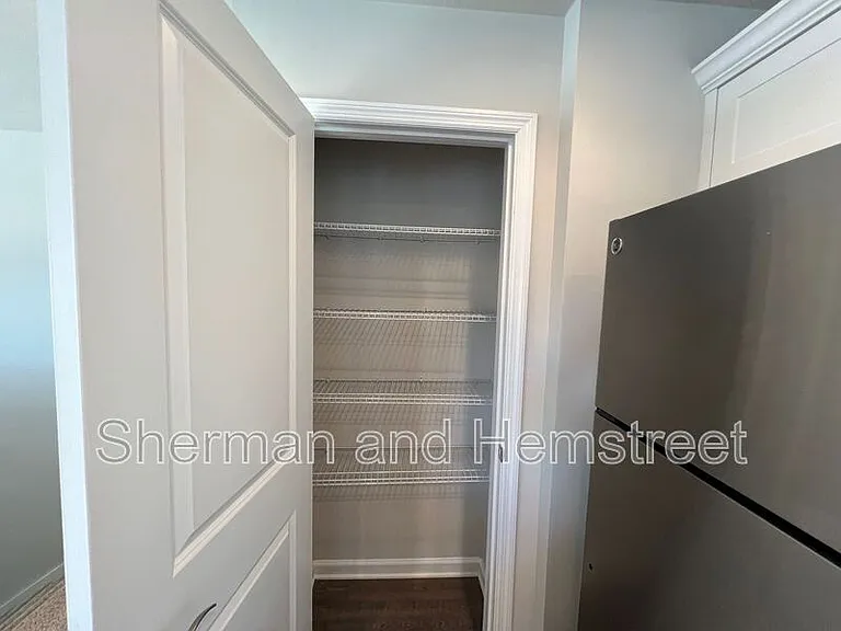 752 Tarvin Cir #752 — Photo 7