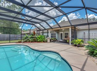 96 Concert Ct, Freeport, FL 32439