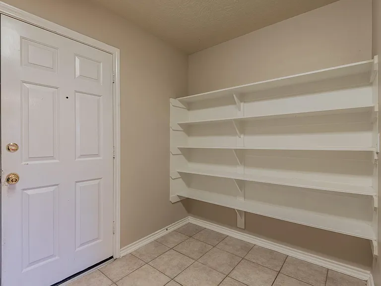 6707 Topsfield Point Dr — Photo 14