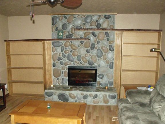5th image of 5111 Pioneer Way E