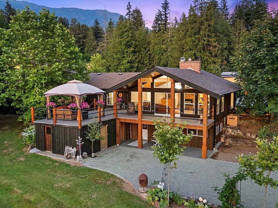 1st image of 49825 Larsen Rd