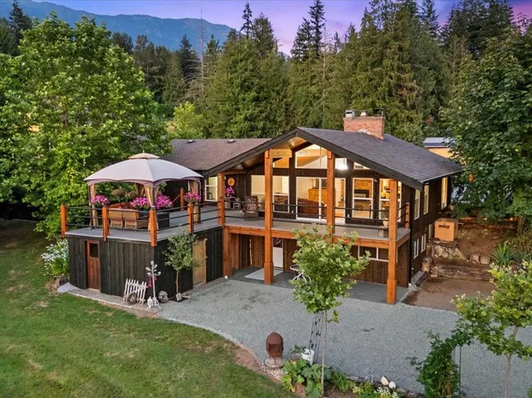 49825 Larsen Rd, Chilliwack, BC V4Z 1G2