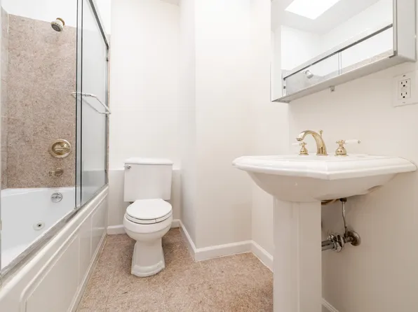 326 21st Street image 8 of 12