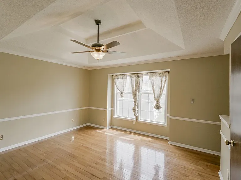 10725 Cleveland Ave — Photo 8