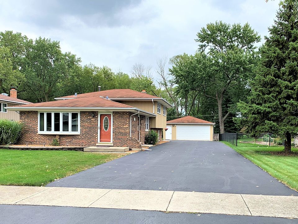 1st image of 13607 S Lawler Ave