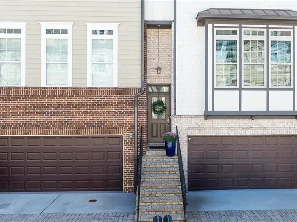2141 Shale Ln NW, Atlanta, GA 30318