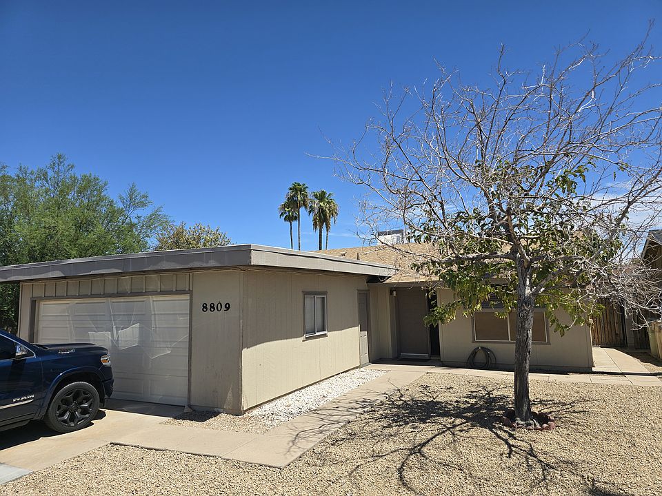 1st image of 8809 N 50th Dr