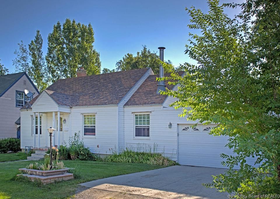 1st image of 130 N 300th St W