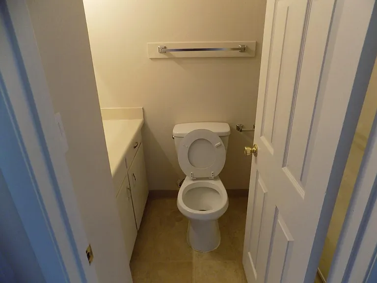 498 Hintz Ave — Photo 21