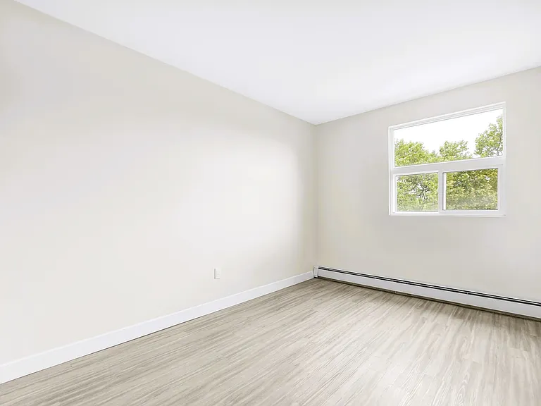 5552 Heritage Dr — Photo 22