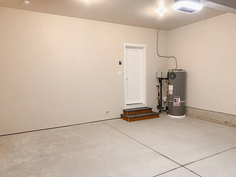4844 Springside St — Photo 25
