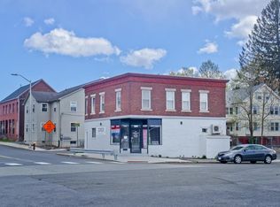 2 West St, Chicopee, MA 01013