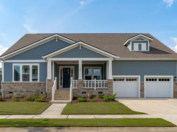425 Chickasaw Plum Dr, Holly Springs, NC 27540