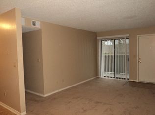606 SE 291 Hwy APT 213, Lees Summit, MO 64063