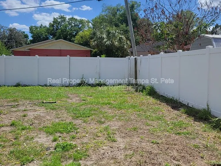 1711 E New Orleans Ave — Photo 31