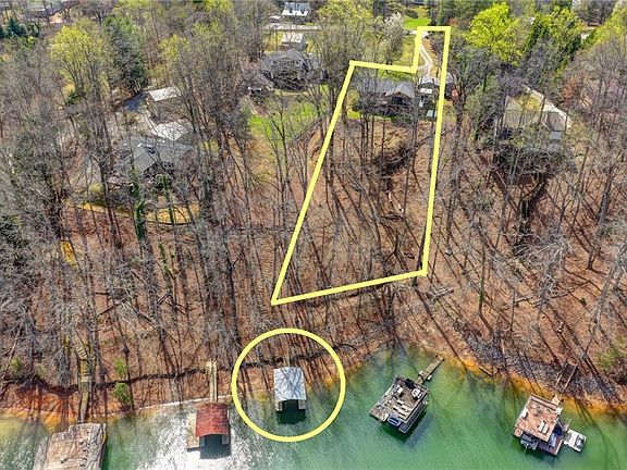 2nd image of 3081 Simpson Park Rd