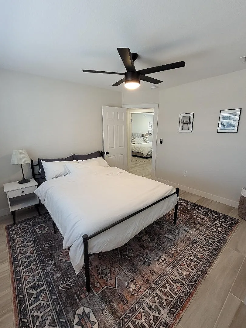 Renovated 3BR Home in Great Location — Photo 3