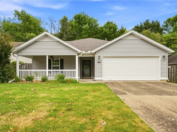 4355 W Serviceberry Dr, Fayetteville, AR 72704