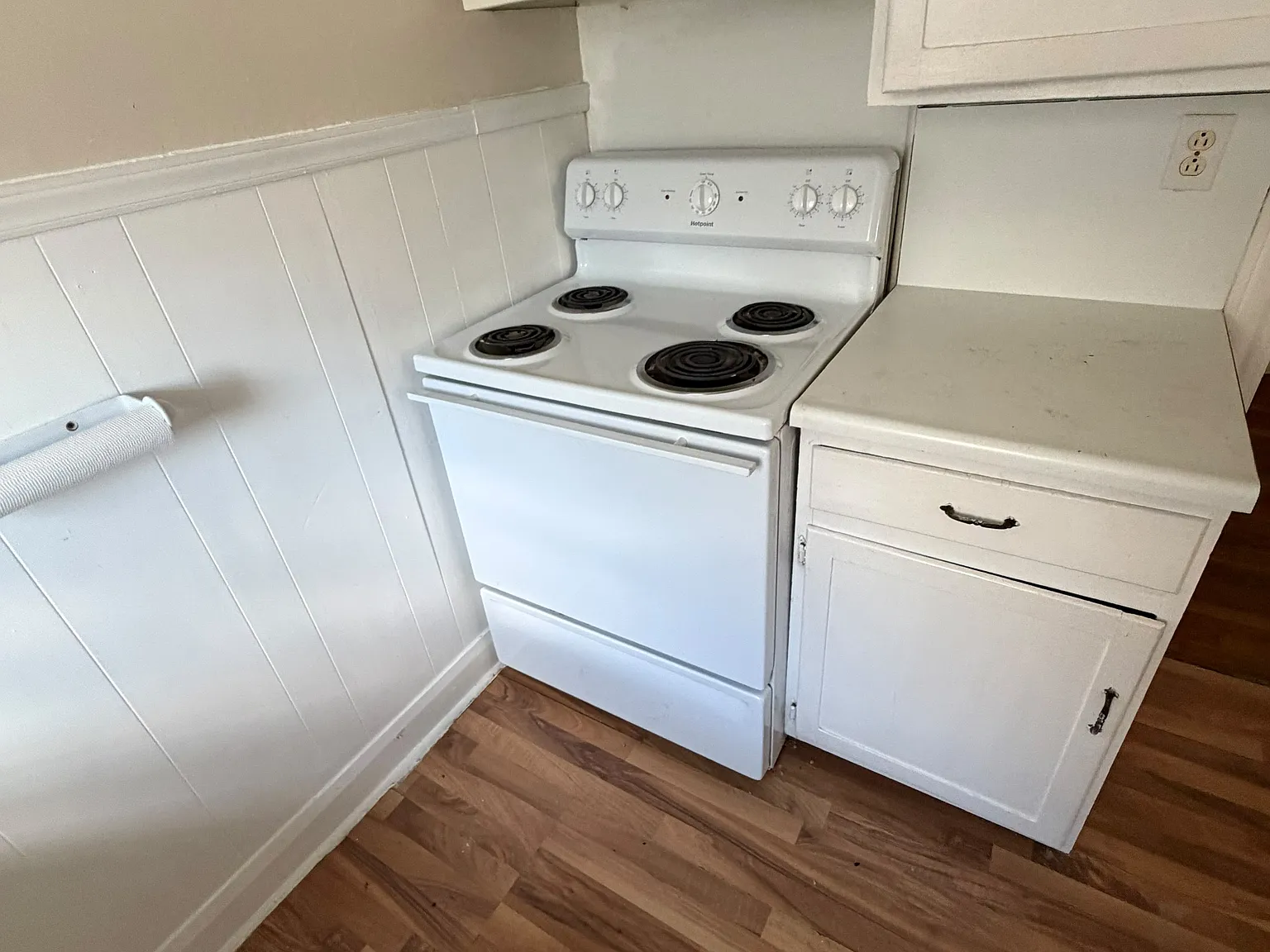 3 bed, 3035 sqft, $1,300 — Photo 4