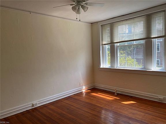 2nd image of 1411 Leigh St #B-3
