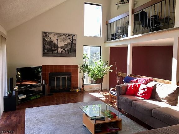 2nd image of 68 Kingsberry Dr #68