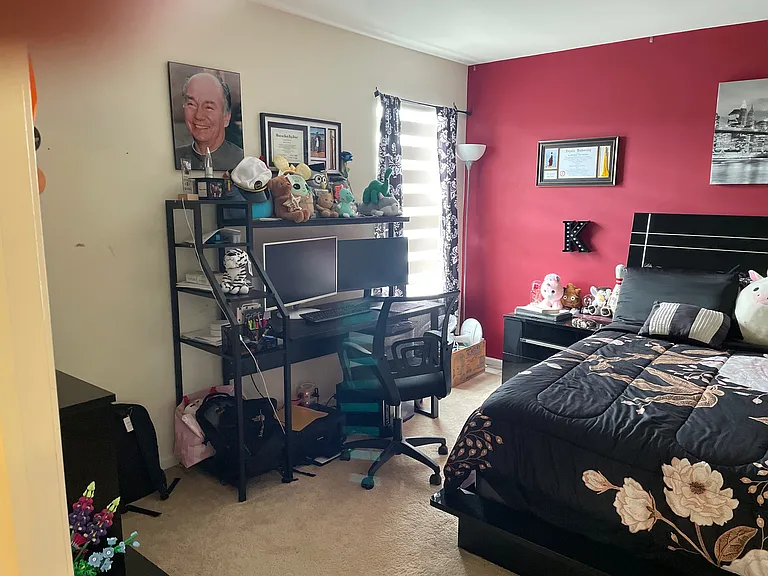 Second bedroom