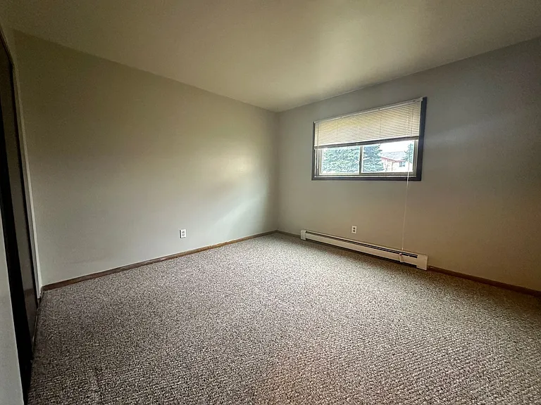 N113W15479 Francese Dr — Photo 17