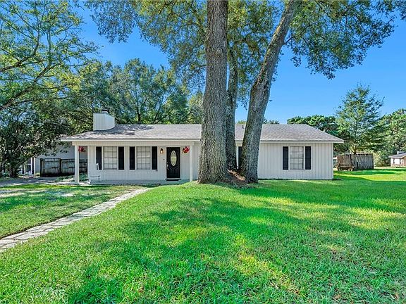 2nd image of 7423 Christine Cir S
