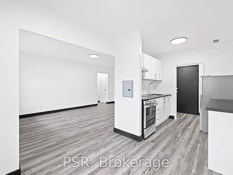 600 Eglinton Ave W #209 — Photo 7