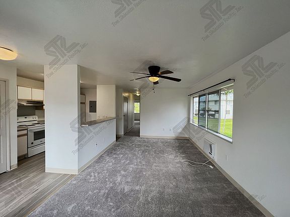 3rd image of 95-1051 Kaapeha St APT 192