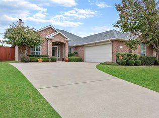 5844 Windy Meadow Ln, Grand Prairie, TX 75052