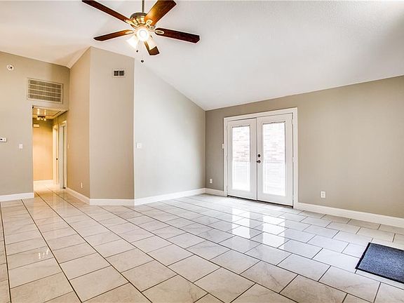 5th image of 6704 Silver Sage Dr