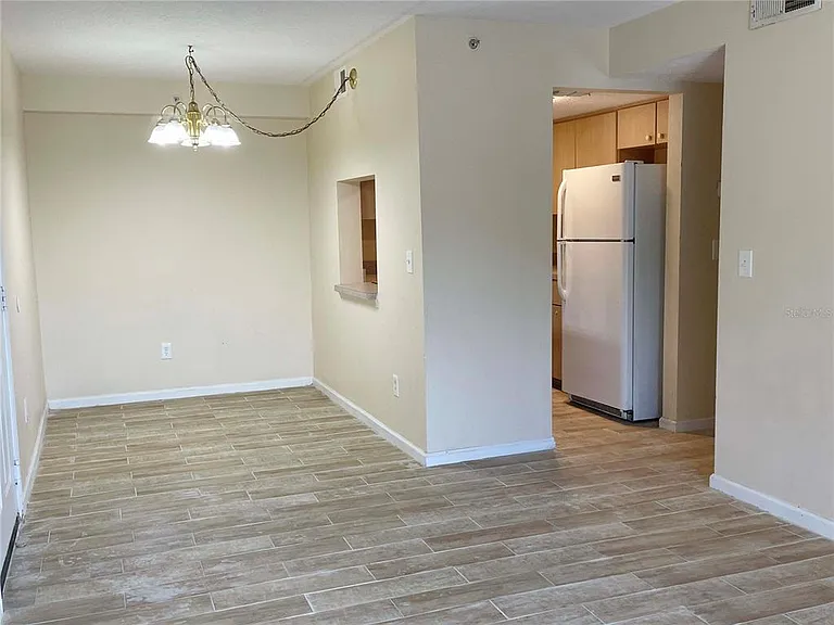 1122 S Pine Ridge Cir #1122 — Photo 4