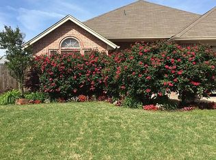 3505 Tommy Hays Dr, Haltom City, TX 76117