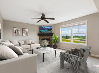 9956 5th Street Ln N, Lake Elmo, MN 55042