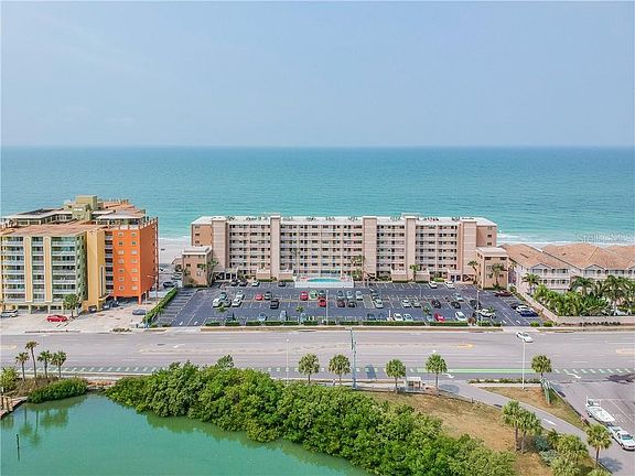 2nd image of 18650 Gulf Blvd APT 413