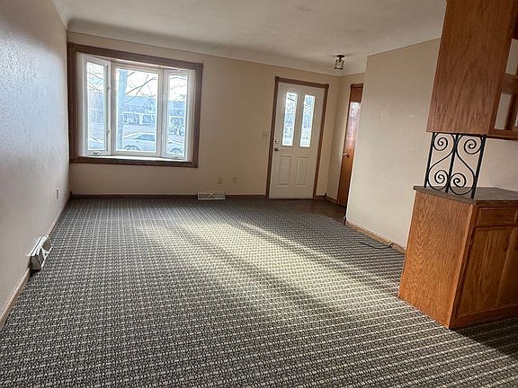 2nd image of 2021 Veterans Dr