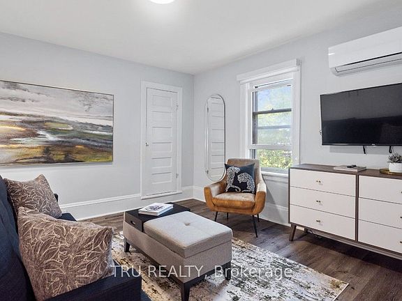 4th image of 360 Friel St