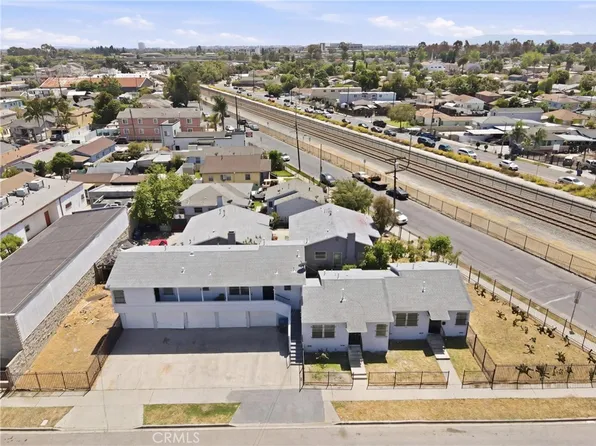 1786 E 110th St, Los Angeles, CA 90059