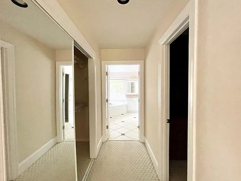 455 Wembley Cir — Photo 26